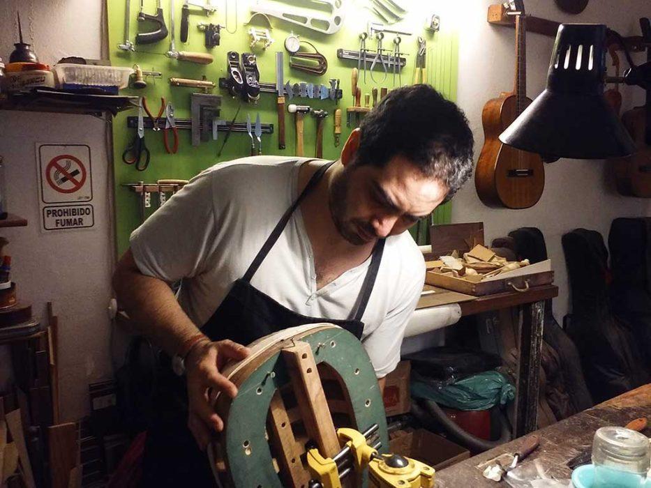 alfredo-lerma-luthier-e1665066286900